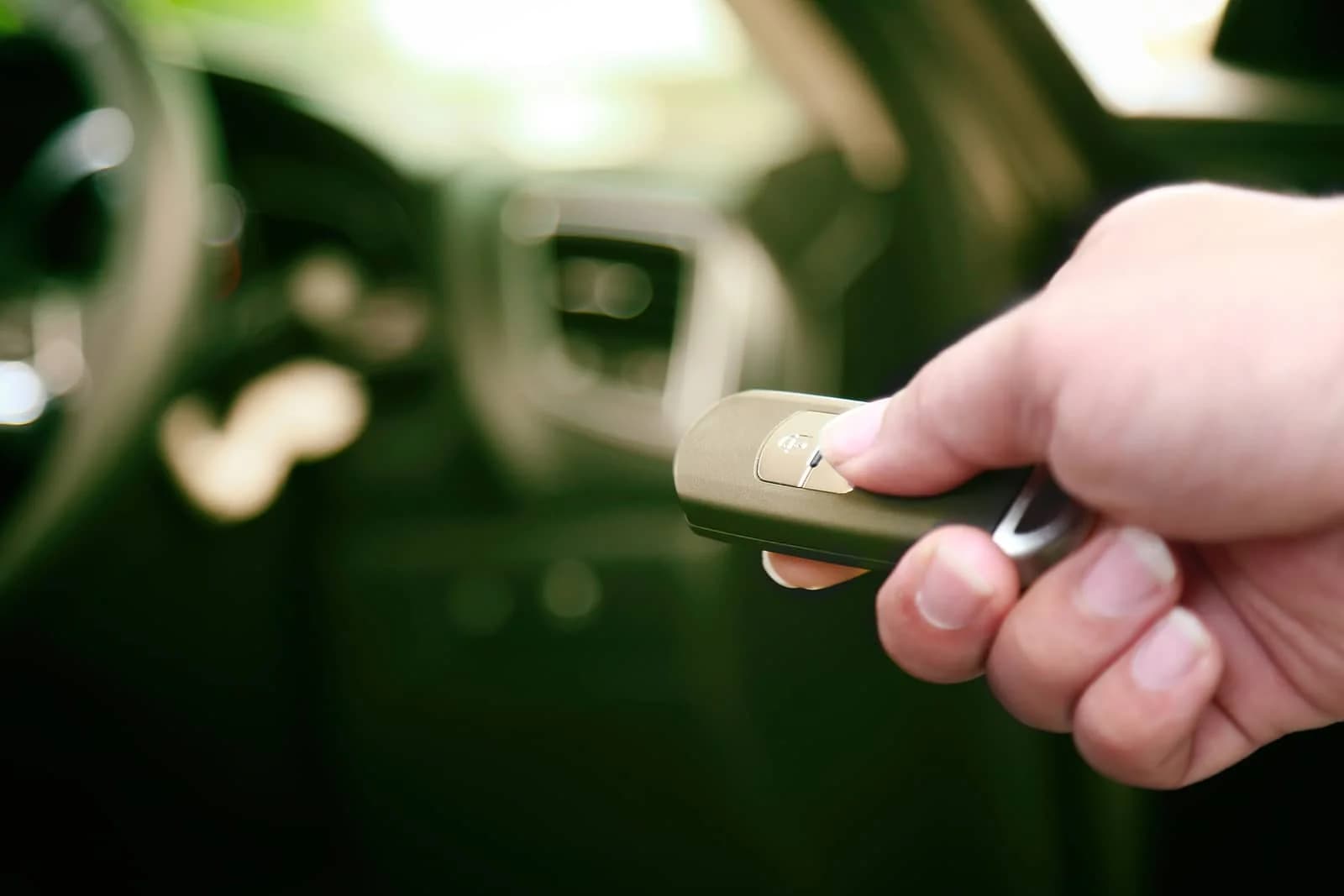 Professionelle Auto-Fernbedienungen bei MR-KEY: Passend nach Schlüsselcode
