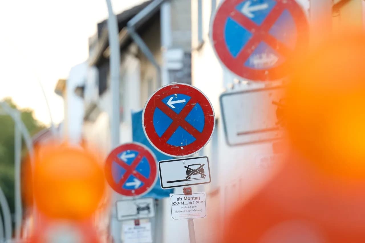 Sicher und preiswert Halteverbotszonen einrichten – Ideal für Berlin und Umgebung