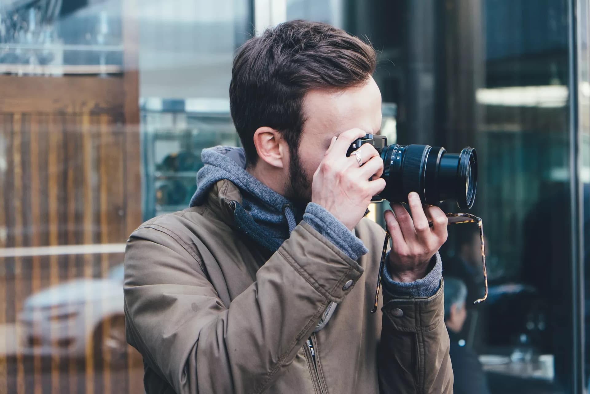 So beeindrucken Sie mit Bewerbungsfotos in Munich – Gabriel Gorgi, Ihr Experte für Businessporträts