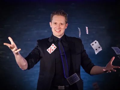 Mentalist Schweiz: Die fesselnde Show von Christophe Ambre, dem Meister der Gedankenmagie