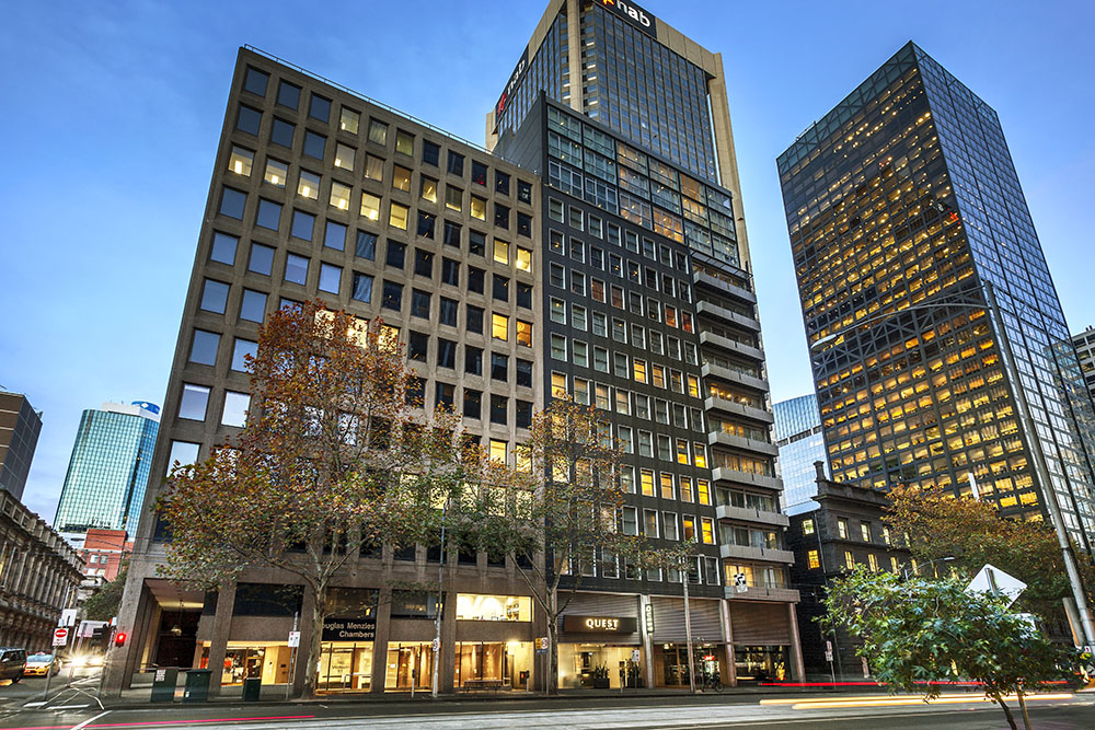 Street Quest: Embark on a Thrilling City Tour and Unravel Hidden Mysteries