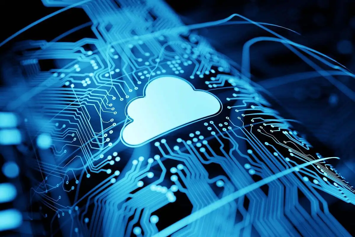 How Cloud Solutions for Business Enable Highly Efficient Private and Public Cloud Infrastructures